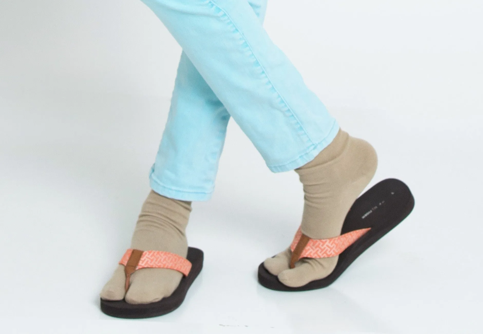 3 Pair - V-Toe Flip Flop Tabi Socks - Khaki Solid Casual