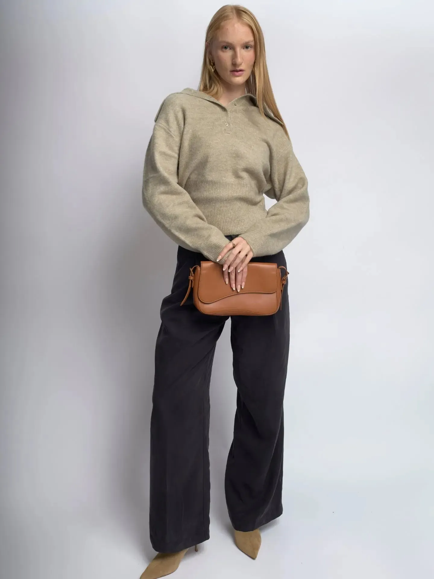 Gaby | Elegant Minimalist Black Leather Shoulder Bag