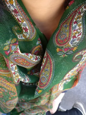 Indian Paisley Chiffon Silk Sarong Scarf