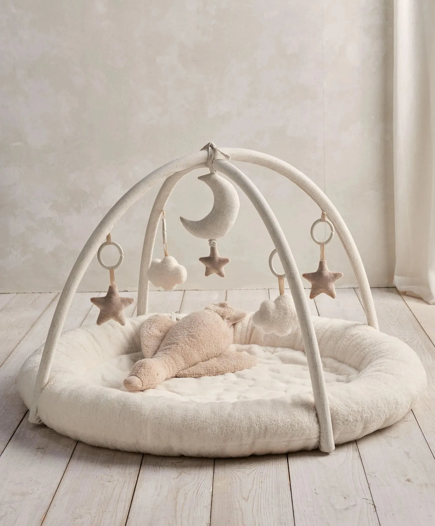 Mamas & Papas Welcome To The World Playmat & Gym Duckling (pre-order March)
