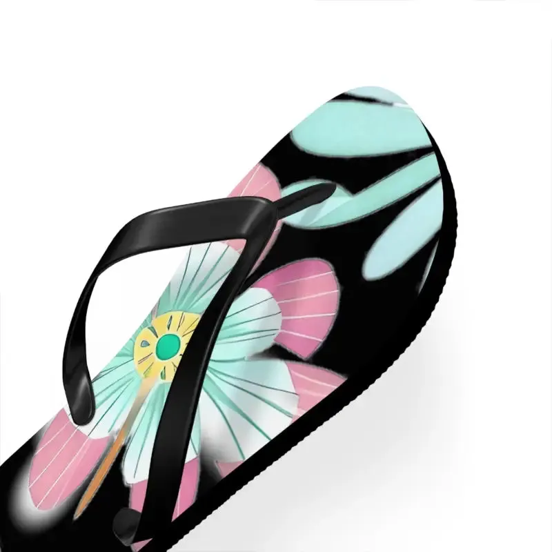 Unisex Flip Flops with Large Beautiful Flowers